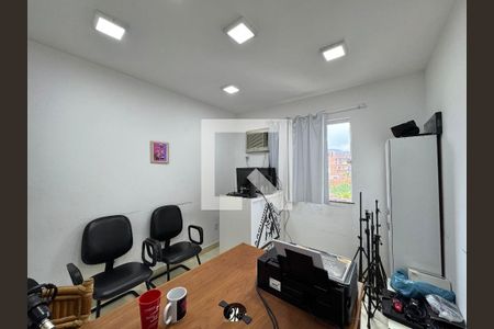 Casa à venda com 330m², 4 quartos e 4 vagas Casa à venda com 330m², 4 quartos e 4 vagasQuarto 1