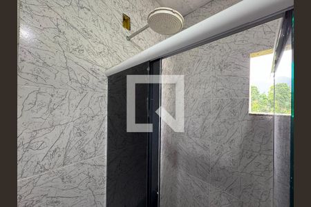 Casa à venda com 330m², 4 quartos e 4 vagas Casa à venda com 330m², 4 quartos e 4 vagasBanheiro Social (terceiro andar)