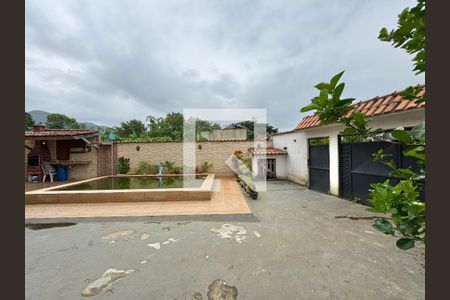 Área externa de casa à venda com 4 quartos, 330m² em Vargem Grande, Rio de Janeiro