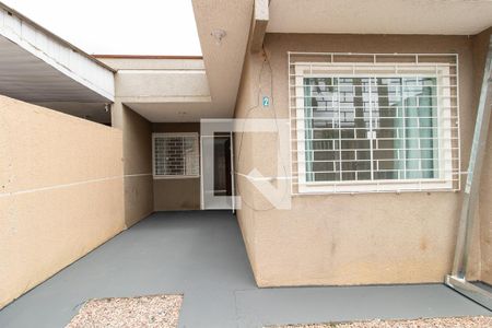 Casa para alugar com 43m², 2 quartos e 1 vaga Casa para alugar com 43m², 2 quartos e 1 vagaFachada