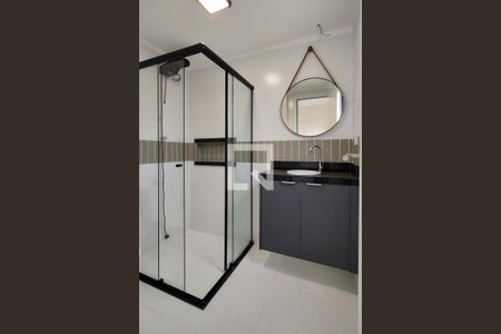 Apartamento para alugar com 65m², 2 quartos e 1 vaga Apartamento para alugar com 65m², 2 quartos e 1 vagaBanheiro da Suíte