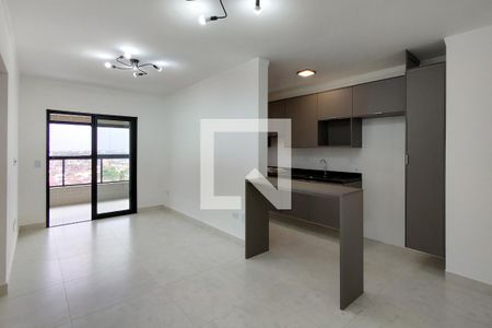 Sala de apartamento para alugar com 2 quartos, 65m² em Maracanã, Praia Grande