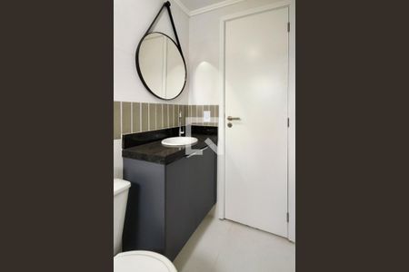 Apartamento para alugar com 65m², 2 quartos e 1 vaga Apartamento para alugar com 65m², 2 quartos e 1 vagaBanheiro