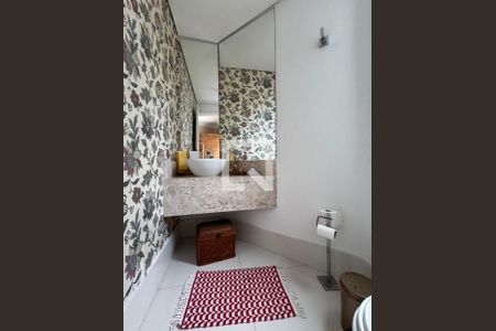 Casa à venda com 450m², 4 quartos e 4 vagas Casa à venda com 450m², 4 quartos e 4 vagasFoto 11