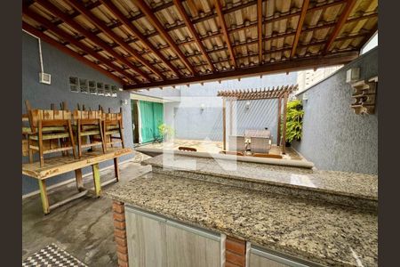 Casa à venda com 450m², 4 quartos e 4 vagas Casa à venda com 450m², 4 quartos e 4 vagasFoto 21