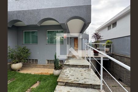 Casa à venda com 450m², 4 quartos e 4 vagas Casa à venda com 450m², 4 quartos e 4 vagasFoto 65