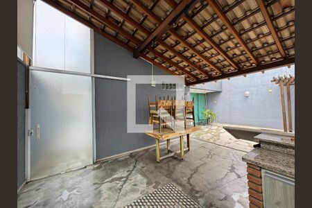 Casa à venda com 450m², 4 quartos e 4 vagas Casa à venda com 450m², 4 quartos e 4 vagasFoto 22