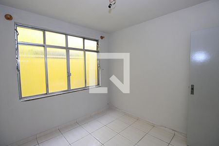 Quarto 2 de apartamento para alugar com 2 quartos, 75m² em Vila Valqueire, Rio de Janeiro