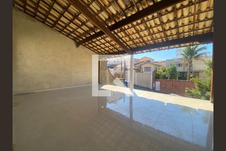 Casa à venda com 120m², 4 quartos e 4 vagas Casa à venda com 120m², 4 quartos e 4 vagasQuintal'