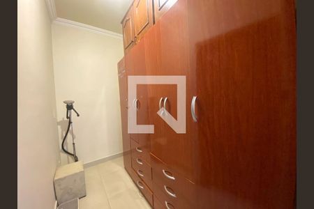 Casa à venda com 120m², 4 quartos e 4 vagas Casa à venda com 120m², 4 quartos e 4 vagasQuarto de Serviço