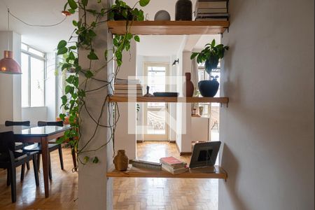 Sala de apartamento à venda com 2 quartos, 138m² em Bela Vista, São Paulo