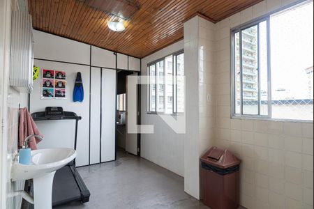 Apartamento à venda com 138m², 2 quartos e 1 vagaÁrea de Serviço