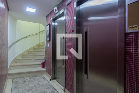 Apartamento à venda com 138m², 2 quartos e 1 vagaÁrea comum - Elevadores