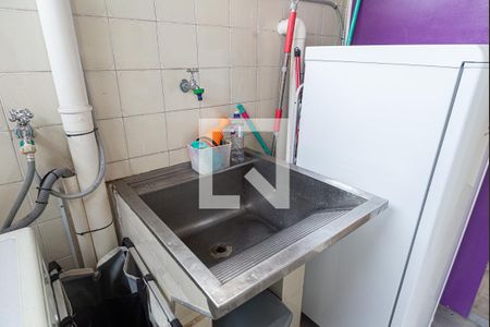 Apartamento à venda com 138m², 2 quartos e 1 vagaÁrea de Serviço