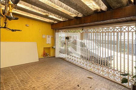 Casa à venda com 160m², 4 quartos e 2 vagasgaragem_2