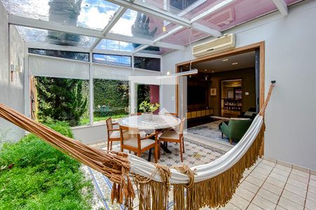 Casa à venda com 240m², 5 quartos e 2 vagasVaranda da Sala