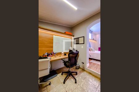 Casa à venda com 240m², 5 quartos e 2 vagasQuarto 3