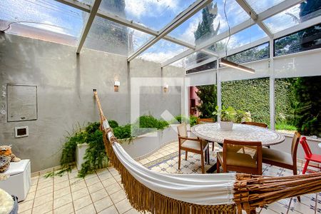 Casa à venda com 240m², 5 quartos e 2 vagasVaranda da Sala