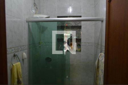 Casa à venda com 235m², 3 quartos e 3 vagasBanheiro 2