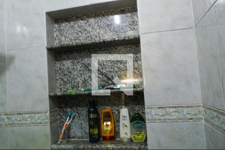 Casa à venda com 235m², 3 quartos e 3 vagasBanheiro 2