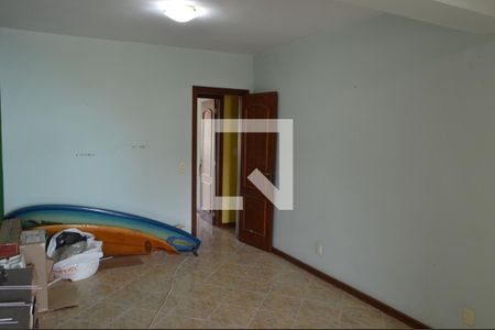 Quarto 1 de casa à venda com 3 quartos, 235m² em Curicica, Rio de Janeiro