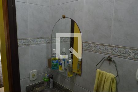 Casa à venda com 235m², 3 quartos e 3 vagasBanheiro 2