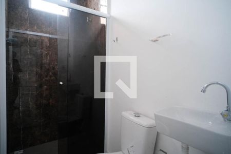 Banheiro Social de casa para alugar com 1 quarto, 26m² em Jardim Penha, São Paulo