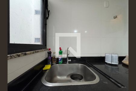 Apartamento à venda com 130m², 2 quartos e 1 vagaCozinha e Área de Serviço