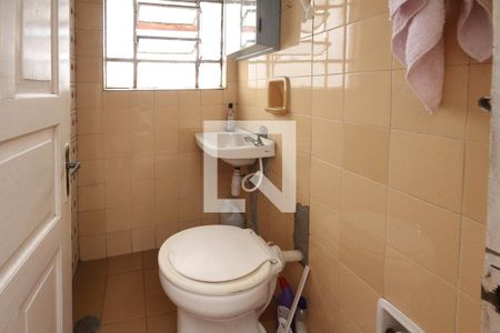 Casa à venda com 106m², 2 quartos e 1 vagaLavabo