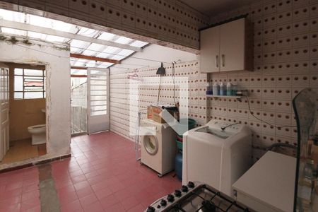 Casa à venda com 106m², 2 quartos e 1 vagaÁrea de Serviço