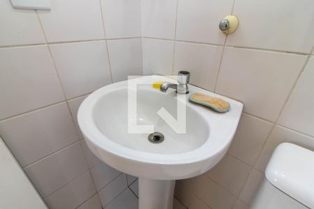 Apartamento para alugar com 50m², 2 quartos e 1 vaga Apartamento para alugar com 50m², 2 quartos e 1 vagaBanheiro