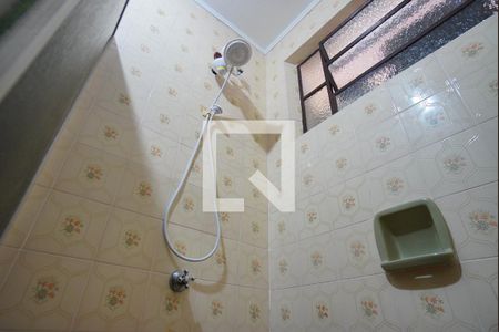 Banheiro Corredor de apartamento à venda com 1 quarto, 45m² em Vila Ipiranga, Porto Alegre