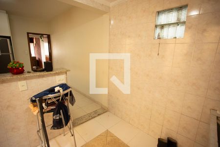 Casa à venda com 200m², 3 quartos e 4 vagasLavanderia 