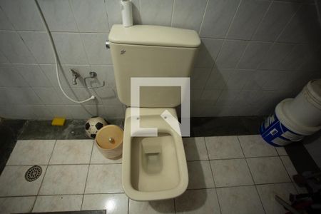 Casa à venda com 200m², 3 quartos e 4 vagasBanheiro 