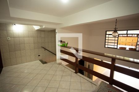 Casa à venda com 200m², 3 quartos e 4 vagasHall
