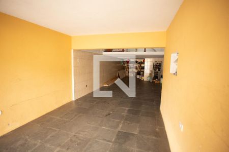 Casa à venda com 200m², 3 quartos e 4 vagasÁrea externa 