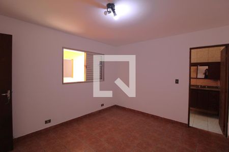 Casa para alugar com 140m², 3 quartos e 2 vagasSuíte