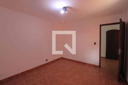 Casa para alugar com 140m², 3 quartos e 2 vagasSuíte