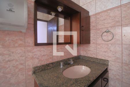 Casa para alugar com 140m², 3 quartos e 2 vagasBanheiro da suíte