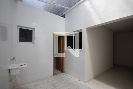 Apartamento para alugar com 38m², 2 quartos e sem vaga Apartamento para alugar com 38m², 2 quartos e sem vagaCozinha e Área de Serviço