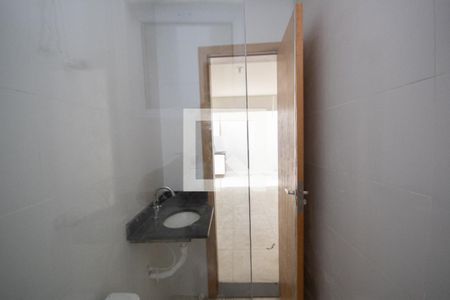 Apartamento para alugar com 38m², 2 quartos e sem vaga Apartamento para alugar com 38m², 2 quartos e sem vagaBanheiro 2