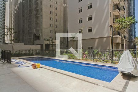 Apartamento à venda com 39m², 2 quartos e sem vagaÁrea comum - Piscina
