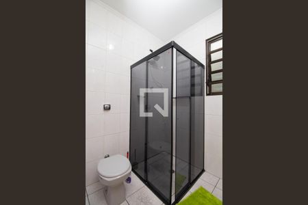 Casa à venda com 418m², 4 quartos e 6 vagasPiscina - Banheiro