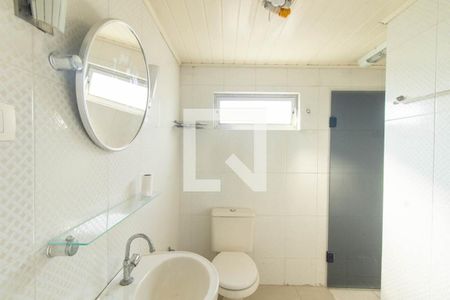 Casa para alugar com 80m², 2 quartos e sem vaga Casa para alugar com 80m², 2 quartos e sem vagaBanheiro Social