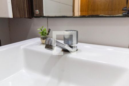 Casa à venda com 167m², 3 quartos e 3 vagas Casa à venda com 167m², 3 quartos e 3 vagasBanheiro - torneira