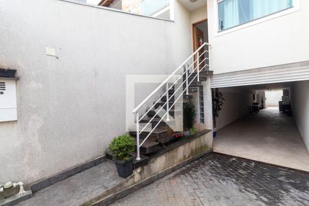 Casa à venda com 167m², 3 quartos e 3 vagas Casa à venda com 167m², 3 quartos e 3 vagasGaragem