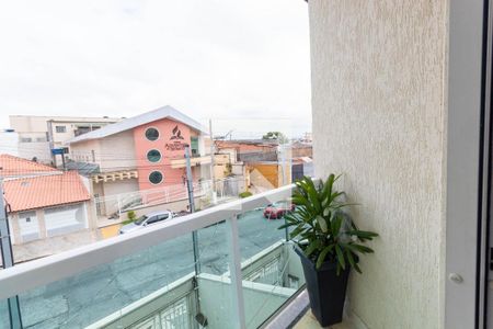 Casa à venda com 167m², 3 quartos e 3 vagas Casa à venda com 167m², 3 quartos e 3 vagasVaranda