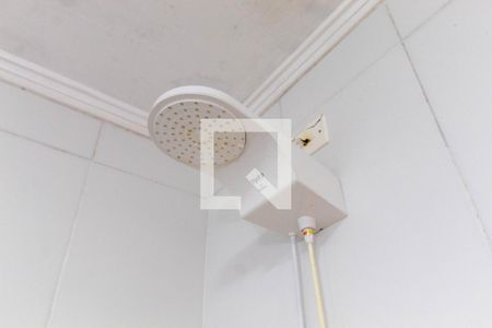 Casa à venda com 167m², 3 quartos e 3 vagas Casa à venda com 167m², 3 quartos e 3 vagasChuveiro