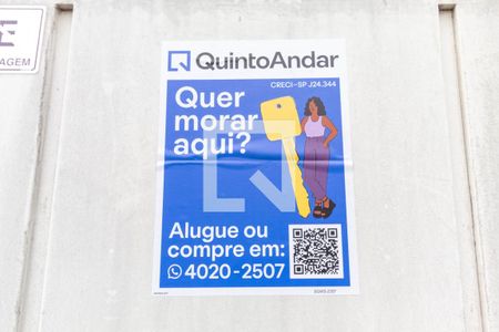 Casa à venda com 167m², 3 quartos e 3 vagas Casa à venda com 167m², 3 quartos e 3 vagasPlaquinha