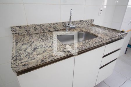 Apartamento à venda com 44m², 2 quartos e 1 vagaCozinha - Torneira